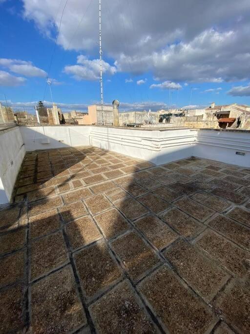 Appartamento In Pieno Centro A Lecce Exterior foto
